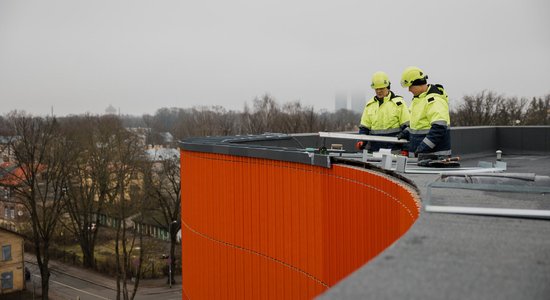 Foto: Noslēgumam tuvojas neatliekamie būvdarbi Stradiņa slimnīcas A2 korpusā