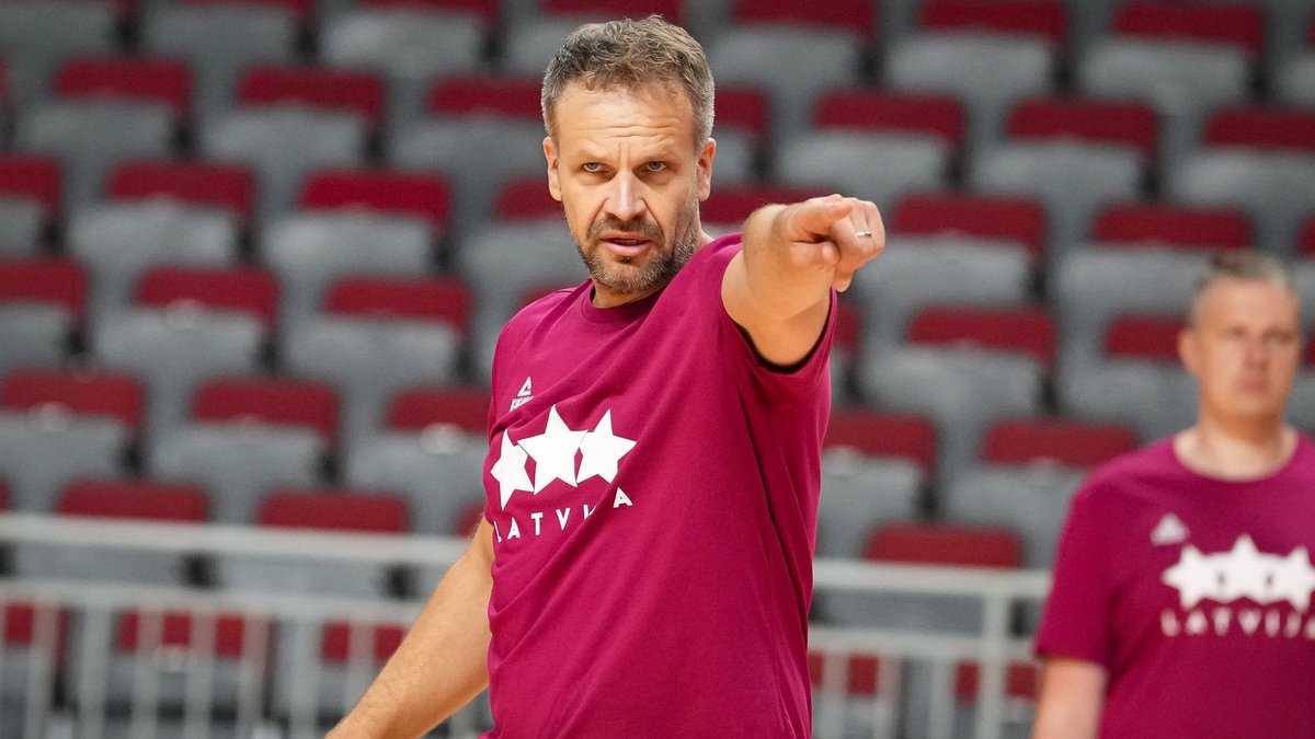 Uzvaras palīdzēs izcīnīt augsta enerģija" – Gailītis aizvada pirmo treniņu galvenā trenera amatā