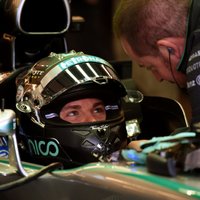 Rosbergs ātrākais abās Brazīlijas 'Grand Prix' treniņbraucienu sesijās