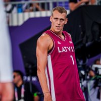 Latvijas 3x3 basketbolisti grupu turnīru Parīzē noslēdz ar perfektu bilanci