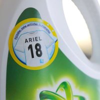 'Procter & Gamble' uz veļas pulvera izvieto nacistu simbolus