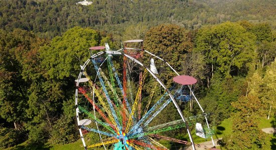 Video: Kā Siguldas panorāmas ratam veic drošības pārbaudes