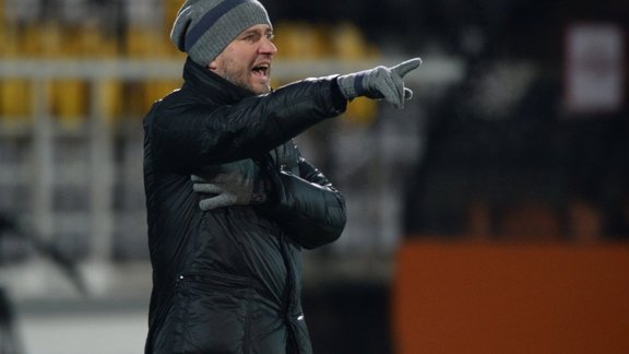 Ural head coach Vadim Skripchenko 