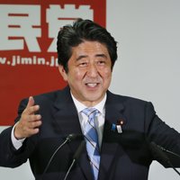 Japānas premjers varētu apmeklēt Soču Olimpiādes noslēguma ceremoniju