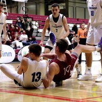 Latvijas U-18 basketbolisti pārbaudes spēlē zaudē gruzīniem