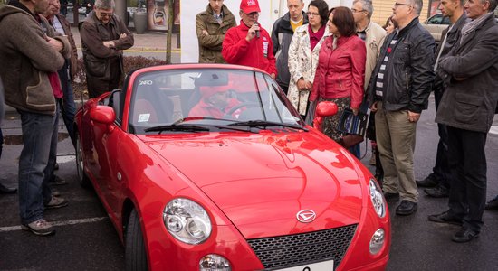 Aicina uz drošas braukšanas bezmaksas semināriem 'Latvijas Gada auto testu dienā Molā'