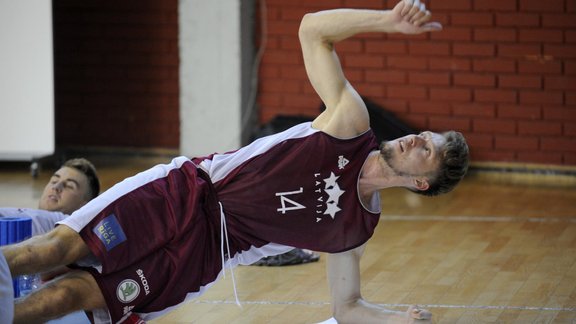 Basketbols, Latvijas basketbola izlases treniņš Belgradā - 17