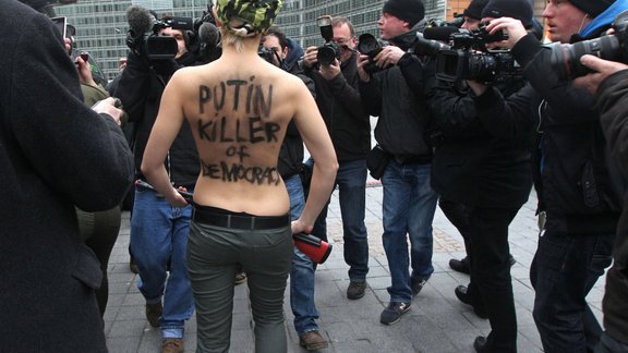 FEMEN in Brussels