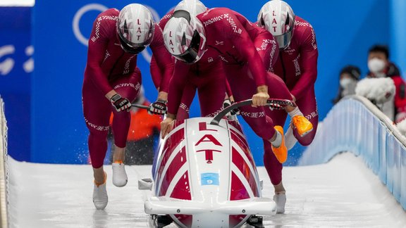 Pekinas olimpiskās spēles, bobslejs. Četrinieki, pirmā diena (Oskars ĶIbermanis) - 2