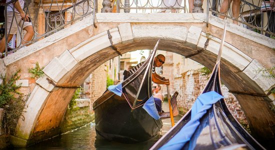 Būs jāmaksā: cīņā ar masu tūrismu Venēcijā ievieš dienas biļetes