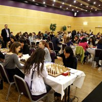 Lielmeistare Bērziņa Eiropas čempionātā šahā sievietēm piekāpjas polietei Ščepkovskai