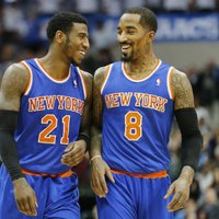NBA soda 'Knicks' 'asprāti', kurš atsēja pretiniekam šņores