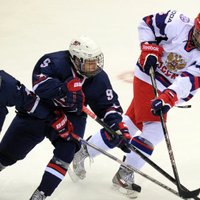 Сборная России пропустила восемь шайб от США на чемпионате мира среди юниоров