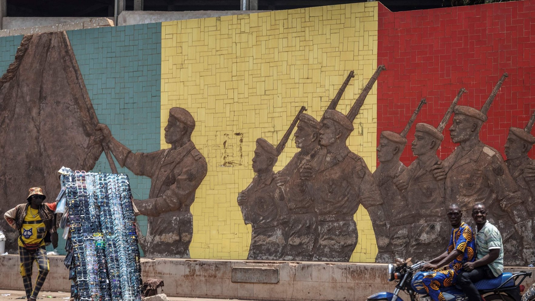 Krievija noraida tuaregu nemiernieku aicinājumu: Mali atstāt negrasās