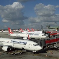 Pirms sprādzieniem Stambulā nosēdusies lidmašīna no Rīgas; nav ziņu par cietušajiem