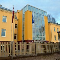Svinīgi atklāta Valmieras Mūzikas skolas jaunā ēka