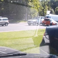 Video: Muļķīga autoavārija Duntes ielā