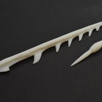 No kaula harpūnas līdz plastikāta modelim – RTU skaidro 3D drukas procesu