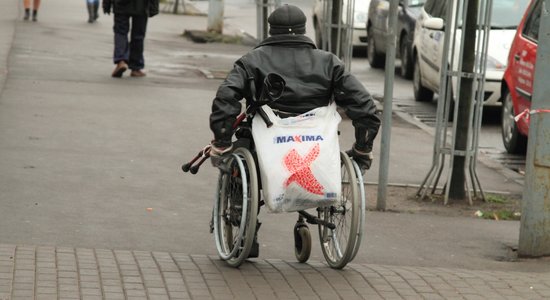 ST brīdina: vilcināšanās sakārtot sociālo budžetu rada sabiedrības tiesību pārkāpšanas riskus