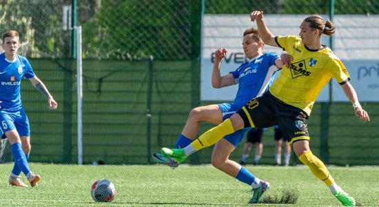 Latvijas futbola virslīgā bez vārtu guvuma beidzas Tukuma un Daugavpils komandu spēle