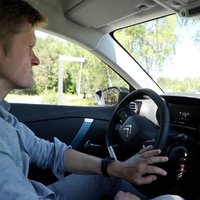 Video: Dāvids Ernštreits izmēģina elektrisko 'Citroën ë-C4'