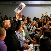 СМИ отмечают странное поведение Трампа в Пуэрто-Рико