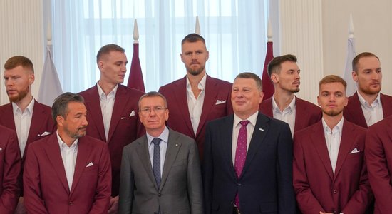 ФОТО: Ринкевич дал напутствие сборной Латвии перед поездкой на чемпионат мира