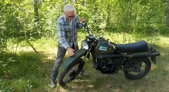 Video: Timrots traucas ar zviedru militāro motociklu