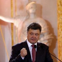 Porošenko: Ukrainas karaspēks paliks savās pozīcijās