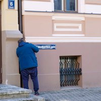 Rīgas dome neformāli vienojusies par trīs ielu pārdēvēšanu