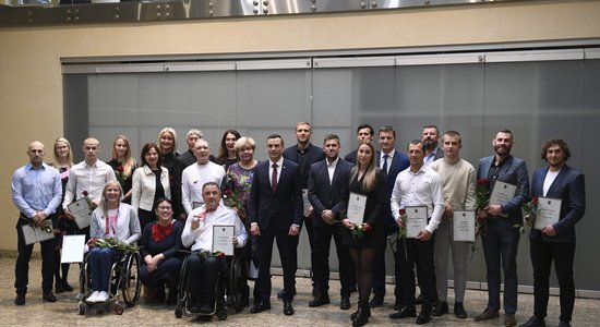 Foto: Staķis apbalvo Rīgas labākos sportistus, olimpiešus un paralimpiešus