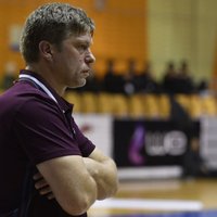 Latvijas handbola izlases treneris Uščins vērš uzmanību uz igauņu 'pēdējo cerību'