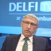 'Delfi TV ar Jāni Domburu' atbild Ēriks Kalnmeiers. Pilns ieraksts