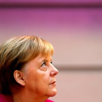 Меркель: Европа не вправе прерывать отношения с Россией