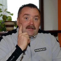 Эстонцы жалуются на латвийского тренера: полутиран и фюрер!