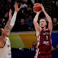 Latvijas basketbolisti pret Banki dzimteni Itāliju sāk cīņu par Pasaules kausa piekto vietu