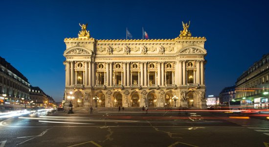 'Airbnb' piedāvā pavadīt vienu nakti slavenajā operā 'Palais Garnier'