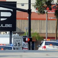 Orlando šāvēja sieva zināja par uzbrukuma plāniem, vēsta avots